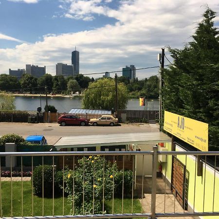 Ajo Vienna Lake View - Contactless Check-In Eksteriør bilde